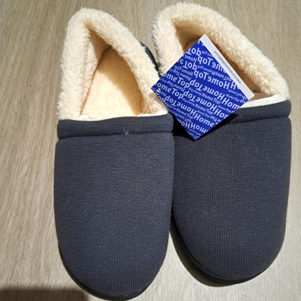 HOUSE SHOES